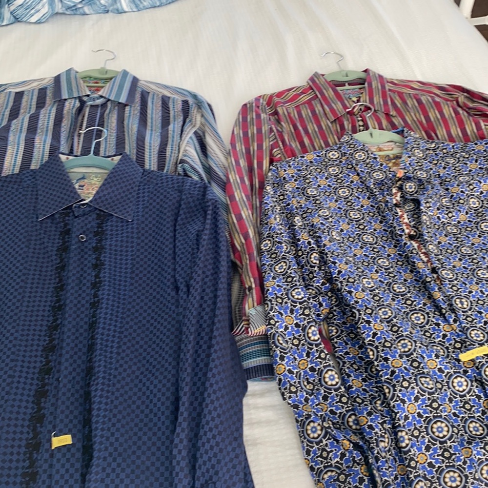 Lot of 4 Robert Graham Mens shirts